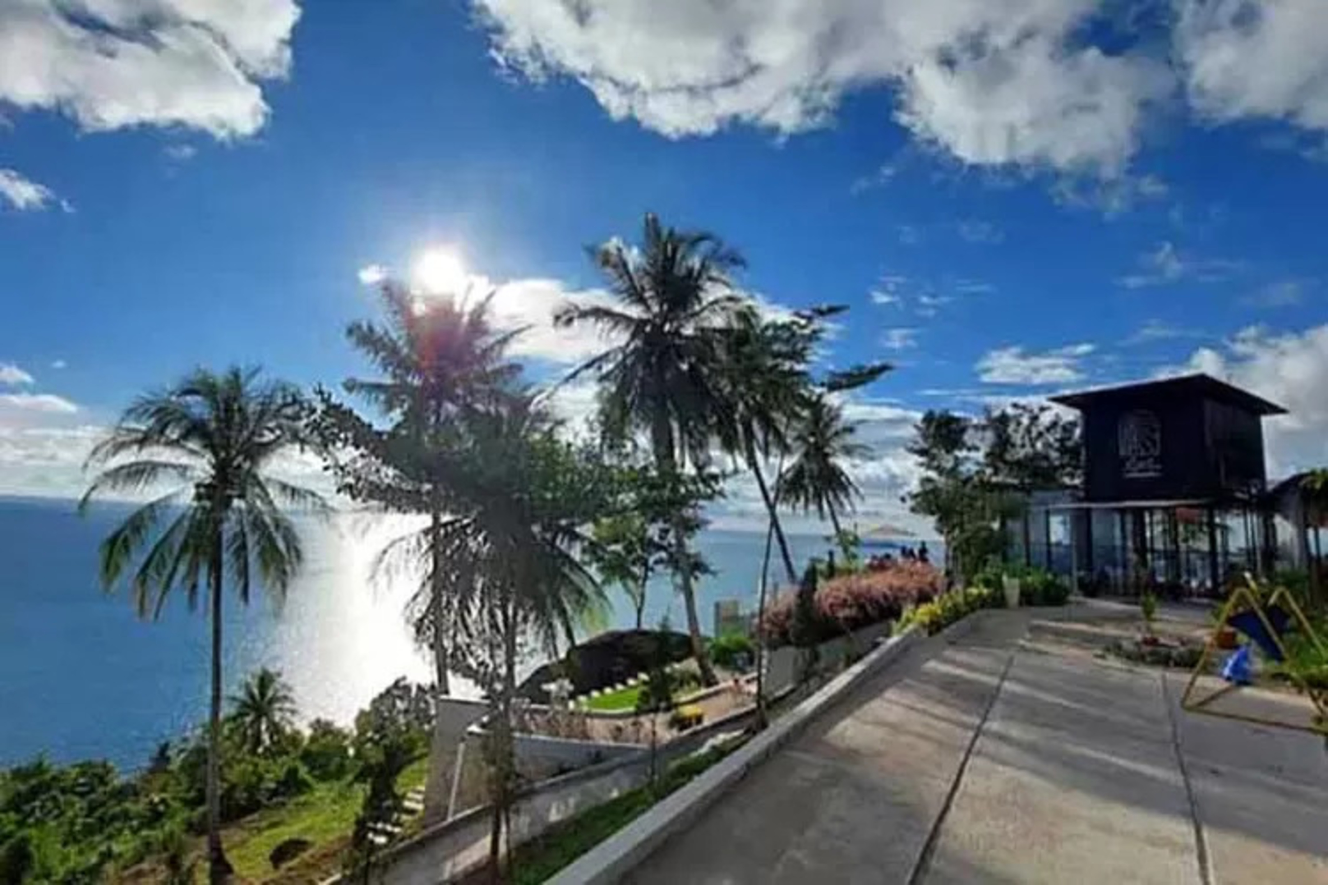 lighthousepadang